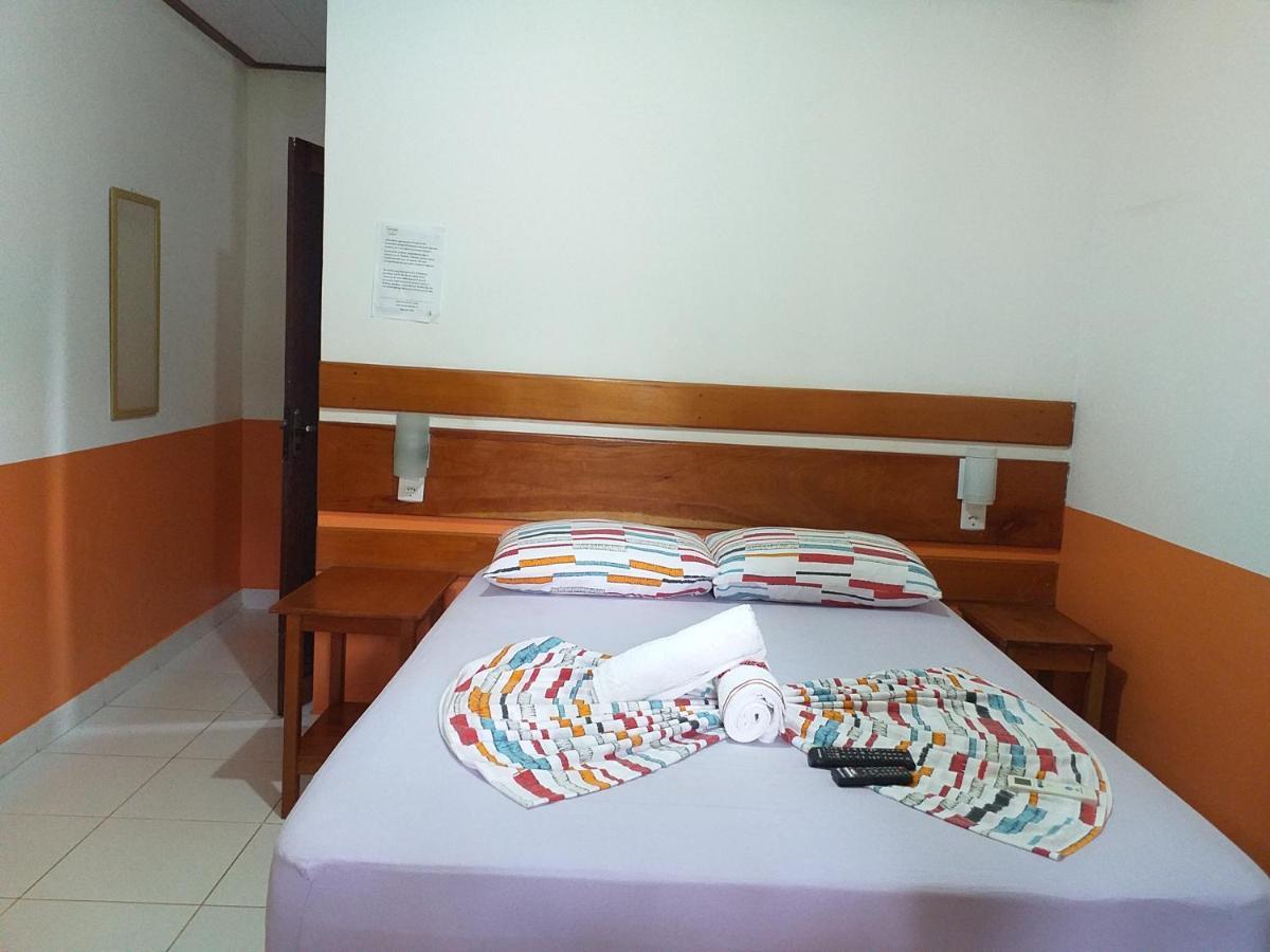 Hostel Pousada Do Tapajos ألتر دو تشاو المظهر الخارجي الصورة